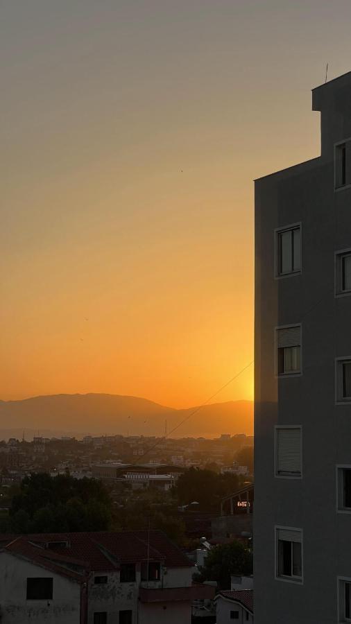 Lirin Apartment Durres Exterior photo