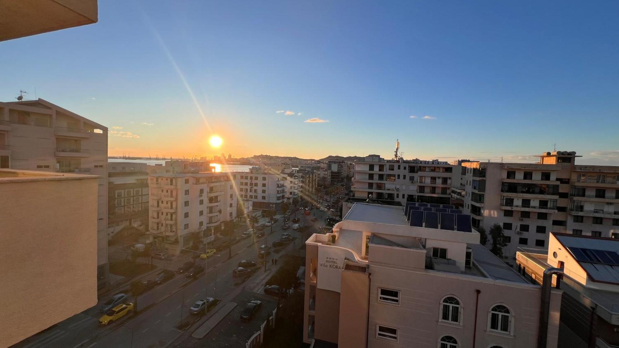 Lirin Apartment Durres Exterior photo